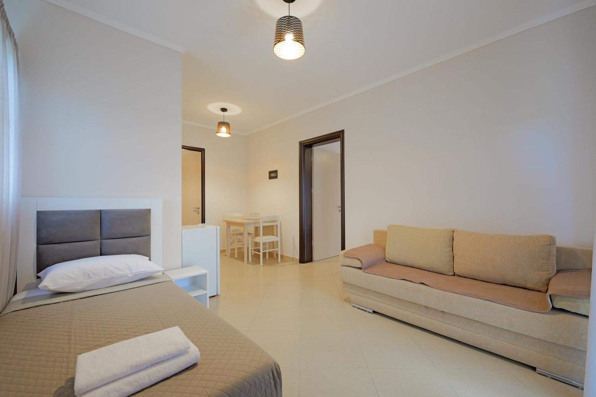 Hotel Deja Vu Ksamil Luaran gambar