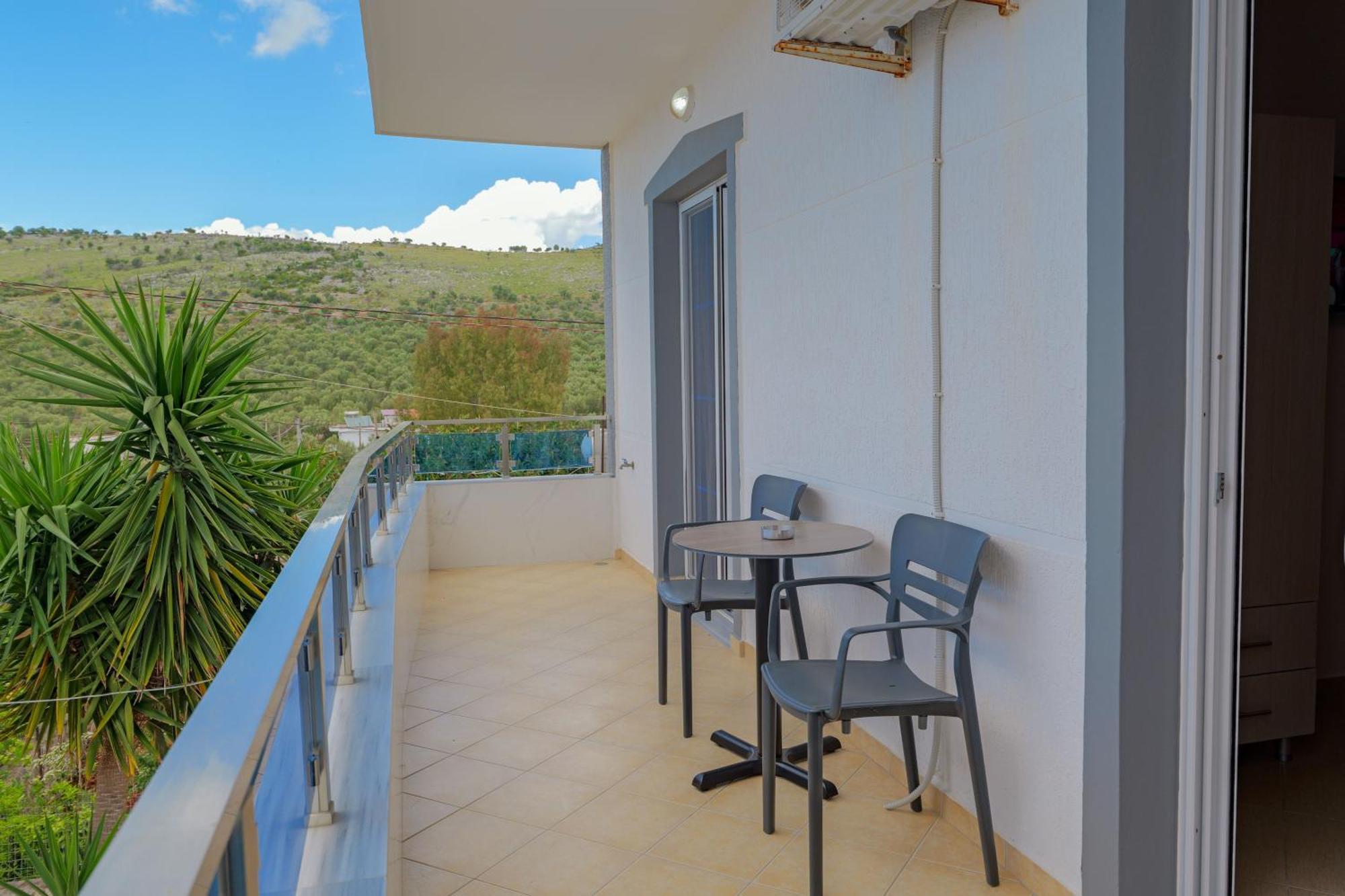 Hotel Deja Vu Ksamil Luaran gambar