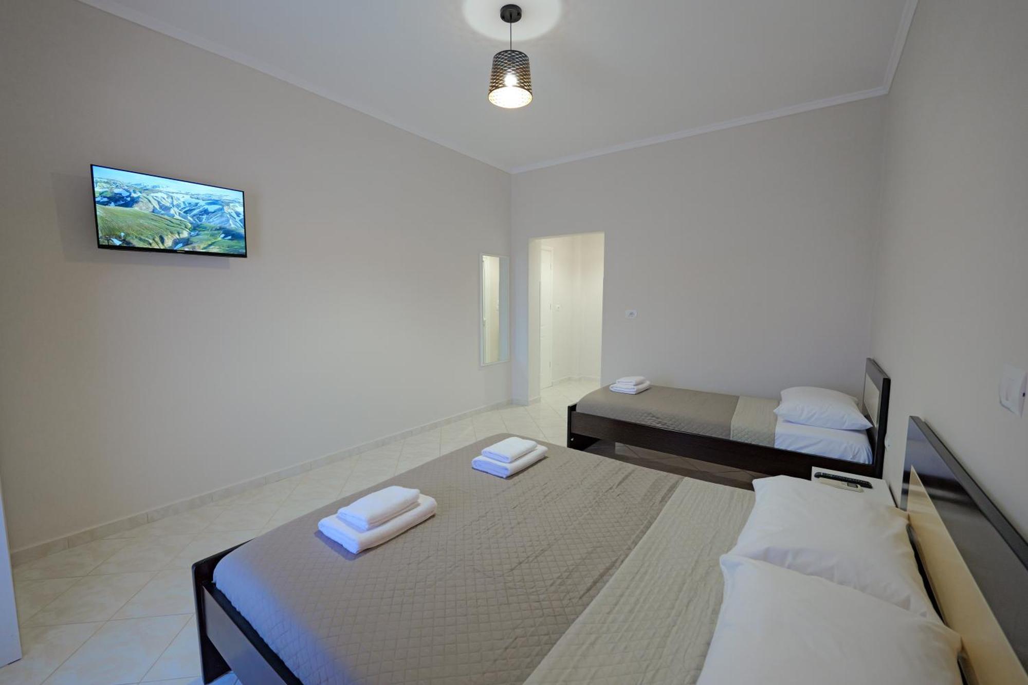 Hotel Deja Vu Ksamil Bilik gambar