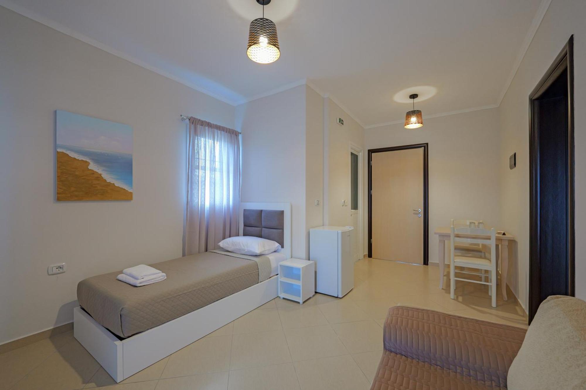 Hotel Deja Vu Ksamil Luaran gambar