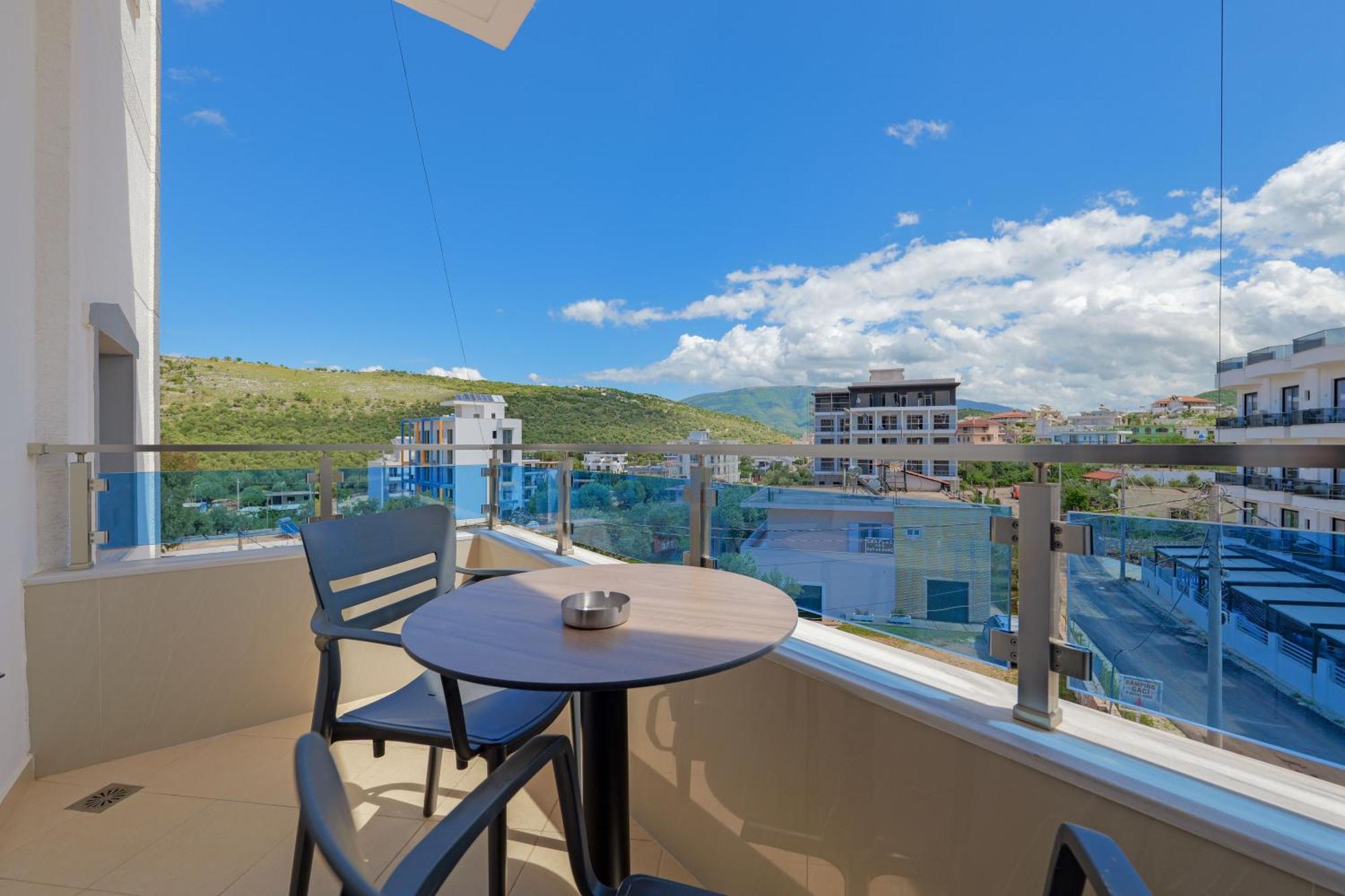 Hotel Deja Vu Ksamil Luaran gambar